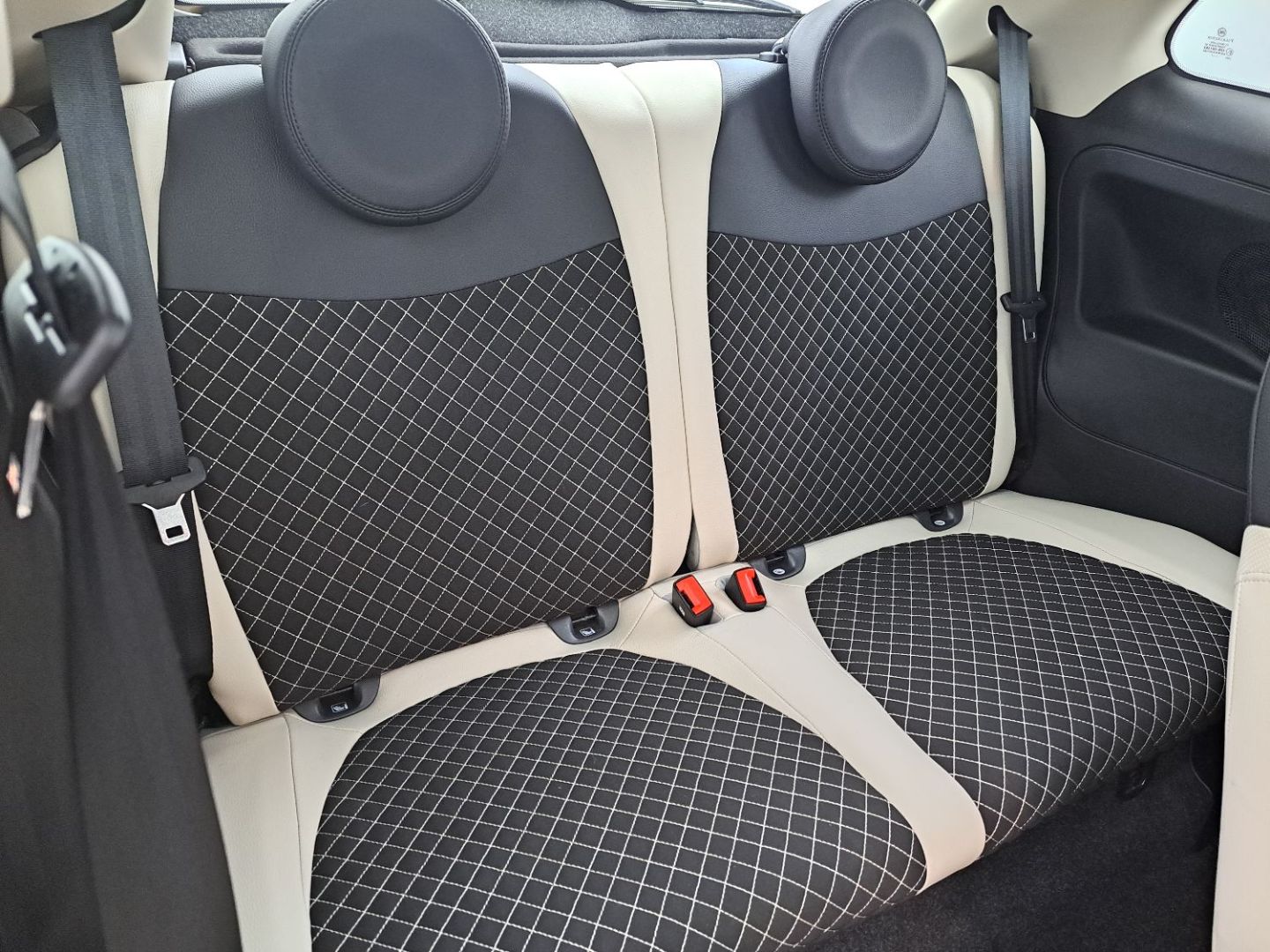 FIAT 500 - 1.0 HYBRIDE 70 DOLCEVITA