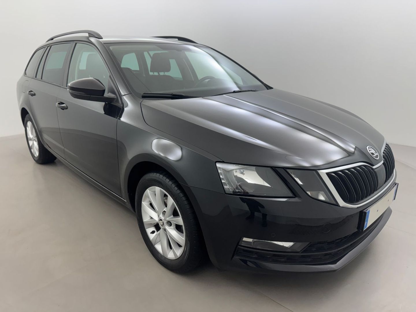SKODA OCTAVIA COMBI - Combi 1.6 TDI 115 Ambition
