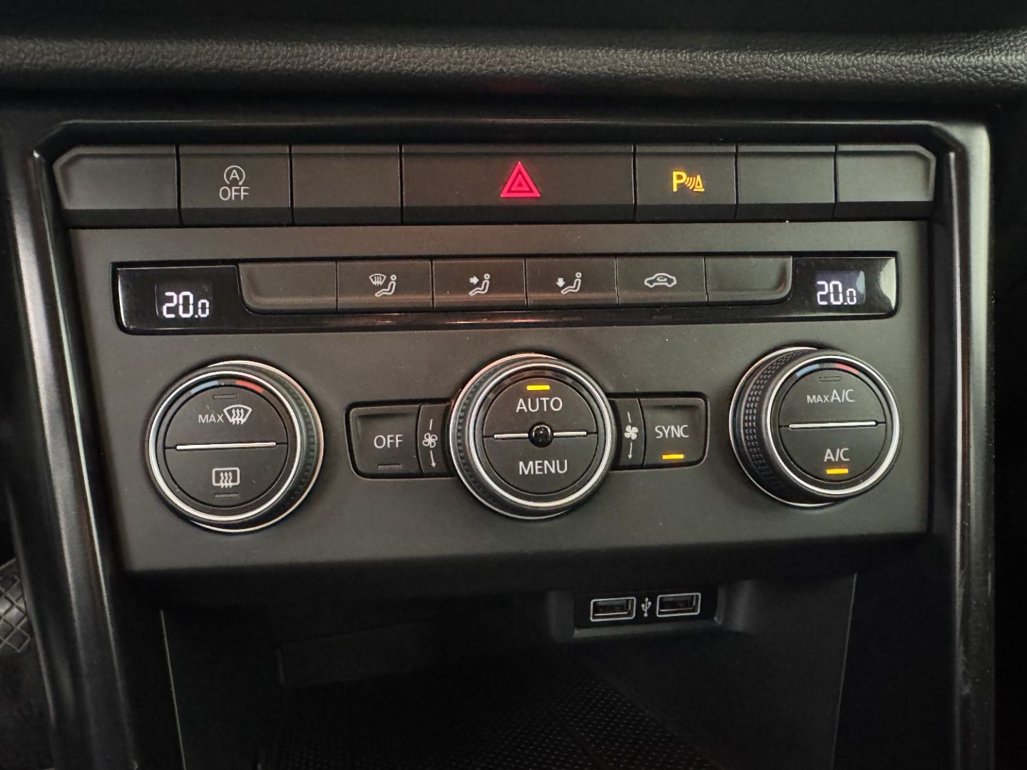 VOLKSWAGEN T-ROC - 1.0 TSI 115