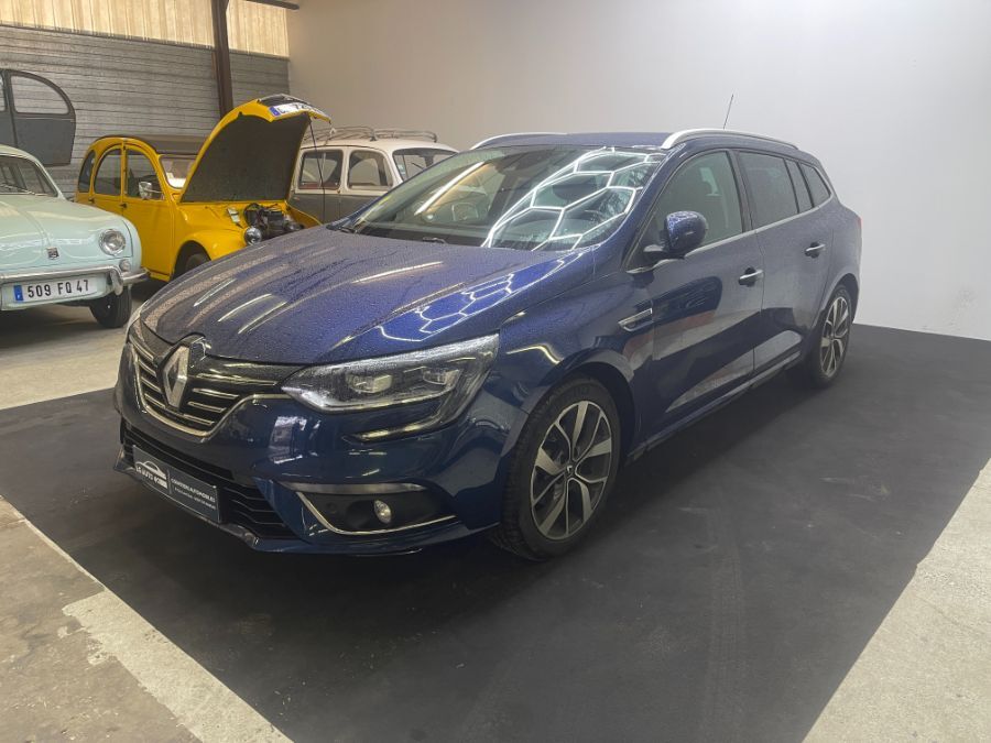 RENAULT MEGANE IV BREAK PHASE 1 - DCI 110 (2018)