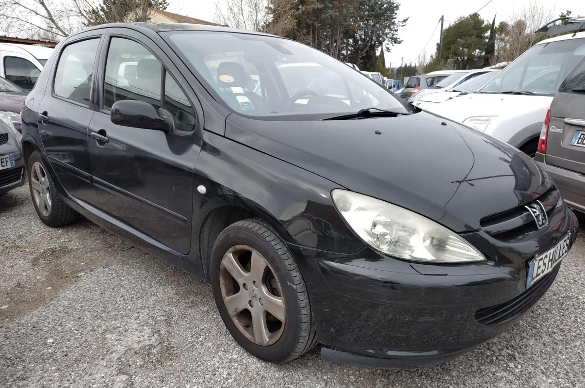 PEUGEOT 307 - 2.0 GRIFFE BOITE AUTO (2004)