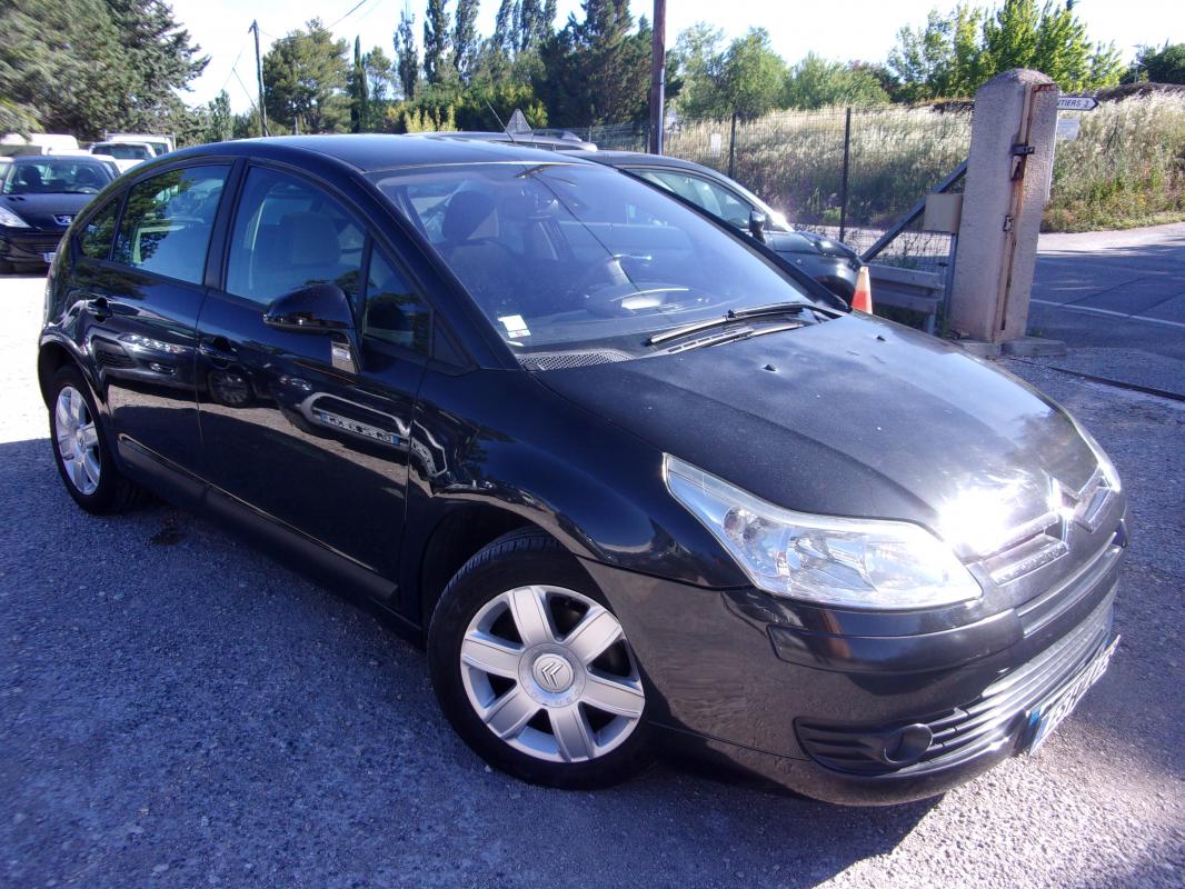 Citroën C4 1.6 16V 110 AMBIANCE VELOURS