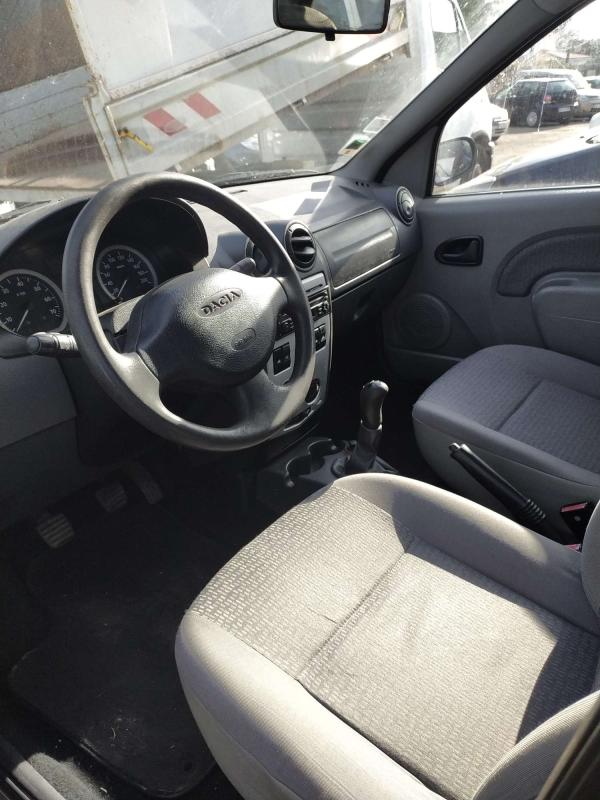 Dacia Logan - 1,5 DCI LAURÉATE PACK CLIM 70CV