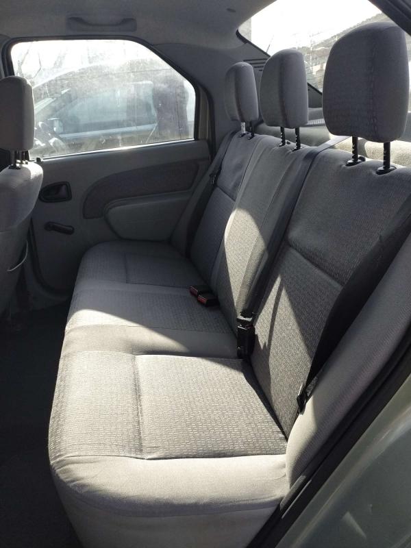 Dacia Logan - 1,5 DCI LAURÉATE PACK CLIM 70CV