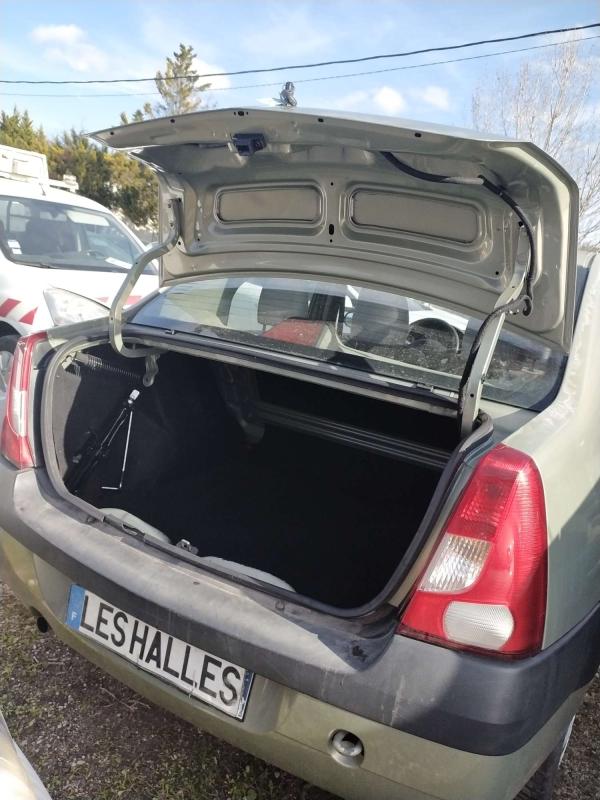 Dacia Logan - 1,5 DCI LAURÉATE PACK CLIM 70CV