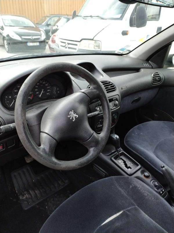 Peugeot 206 - 1,4i XT 75CV PACK CLIM BOITE AUTO