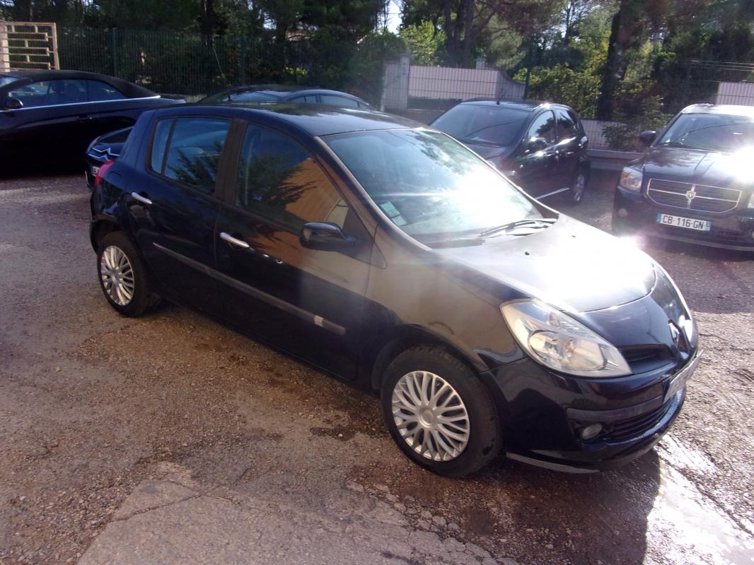 Renault Clio - III 1,2 TCE