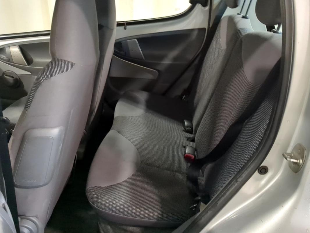 Peugeot 107 - 1,0 68CV 12V 2-TRONIV TRENDY BOITE AUTO