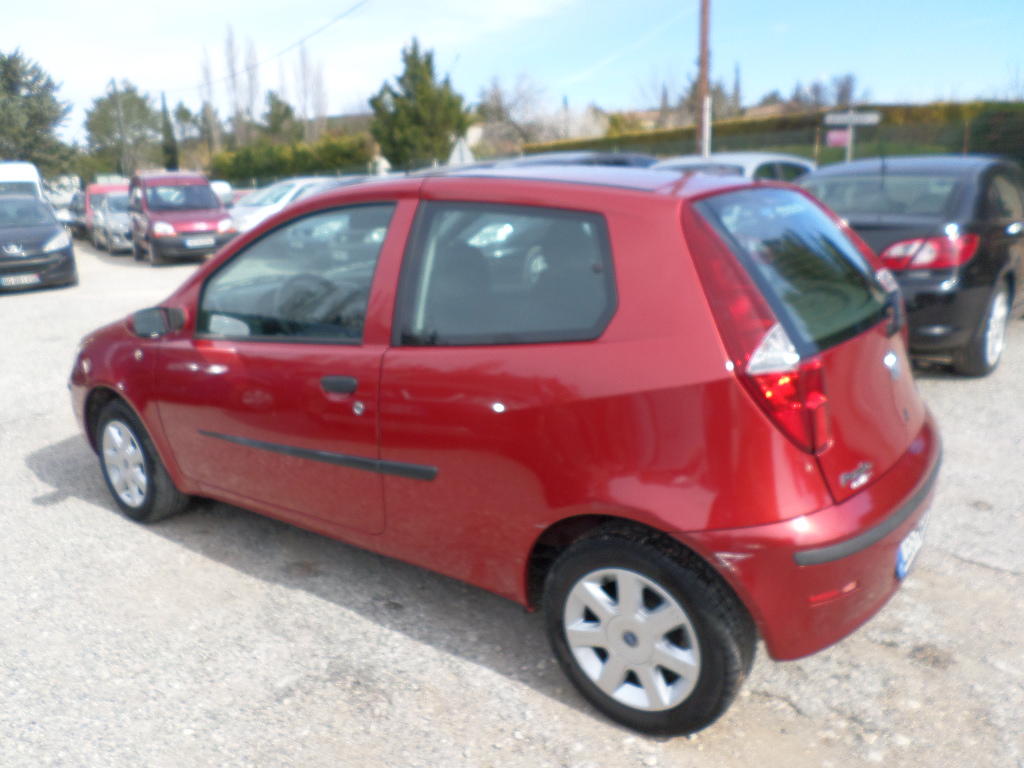 Fiat Punto - 1,3 16v 70cv multijet Cult II