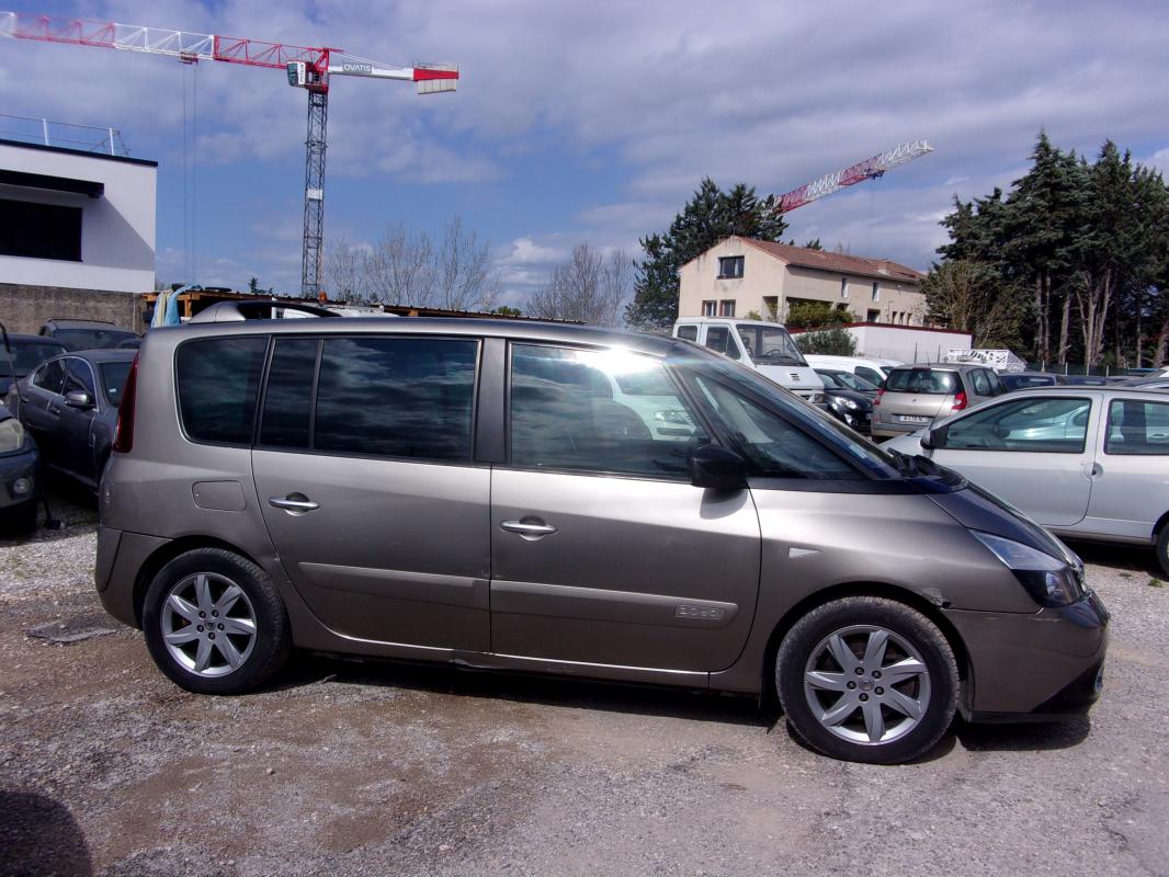 Renault Espace - IV 2.0 HDI 175 CV INTENSE FAP ÉQUIPÉ TPMR BOITE AUTO