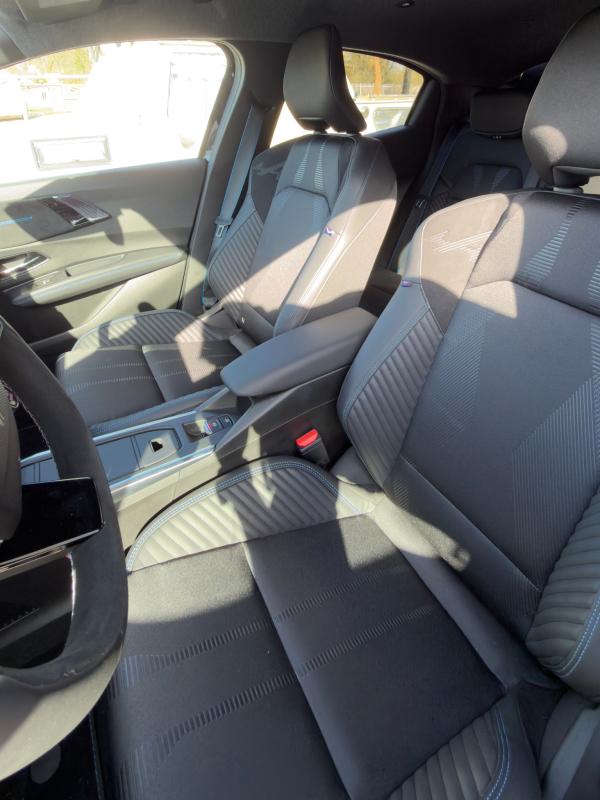 Renault Alpine - CLIO VI ESPRIT FULL HYBRID 160 CV CH