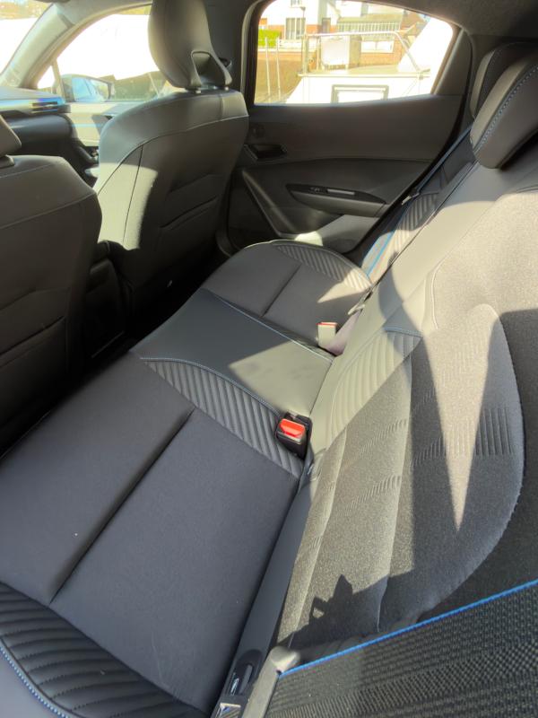 Renault Alpine - CLIO VI ESPRIT FULL HYBRID 160 CV CH