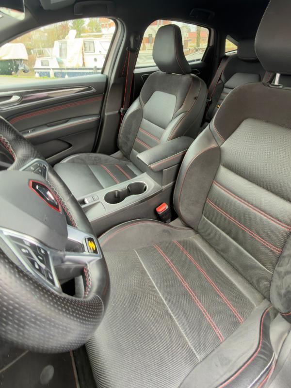 Renault Arkana - RS-LINE E-TECH 145 EDC FULL OPTION BOSE