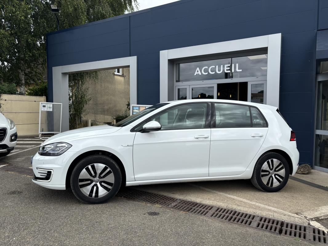 Volkswagen Golf - VII ELECTRIQUE 136CV + SIEGES CHAUFFANTS