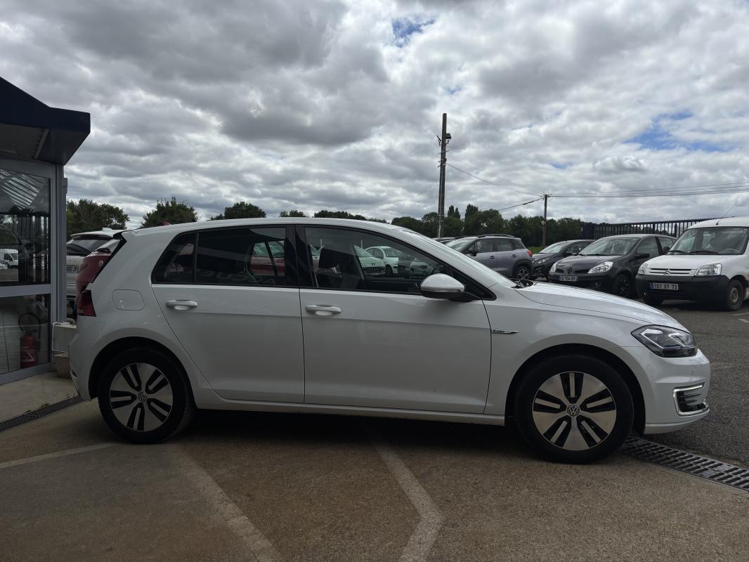 Volkswagen Golf - VII ELECTRIQUE 136CV + SIEGES CHAUFFANTS