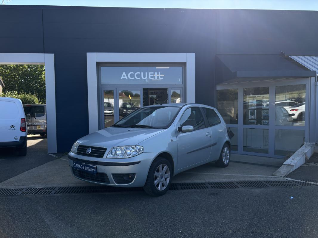 Fiat Punto 1.2 16V 80CV EMOTION + ATTELAGE