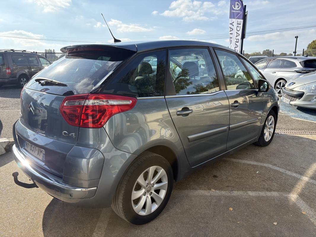 Citroën C4 Picasso - 1.6L E-HDI 110 CV BVM 5 BUSINESS PACK - ATTELAGE