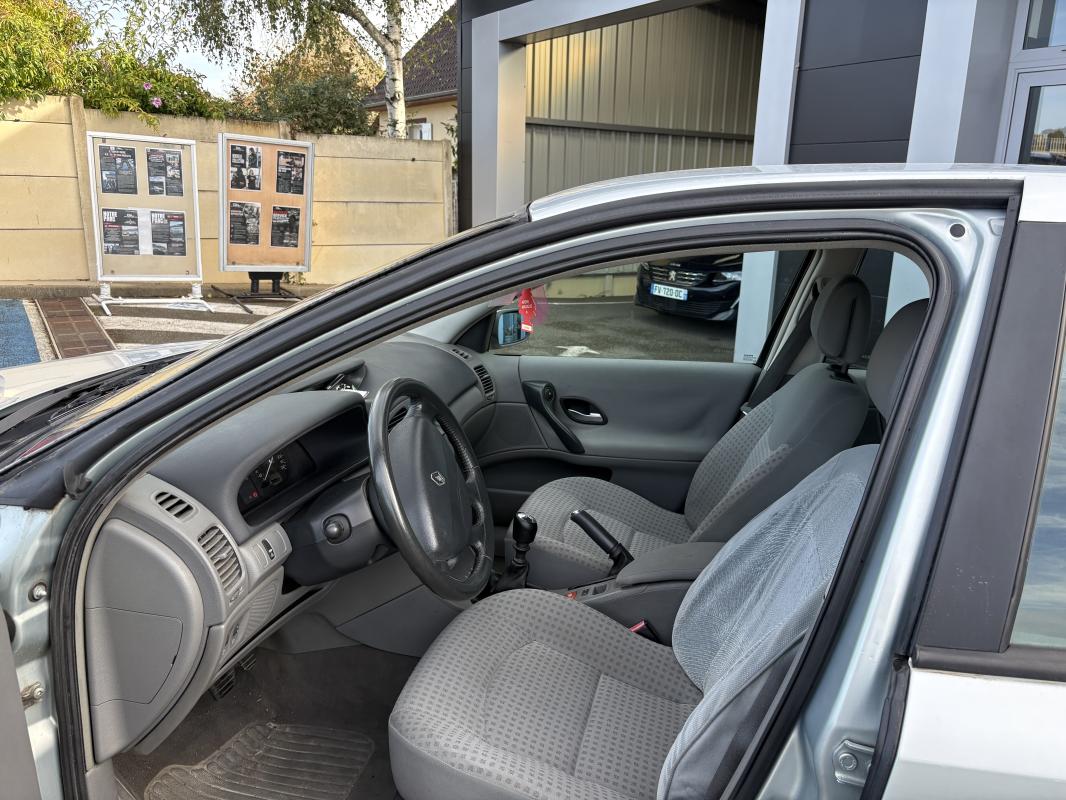 Renault Laguna - 1.9 L DCI 120 CV EXPRESSION