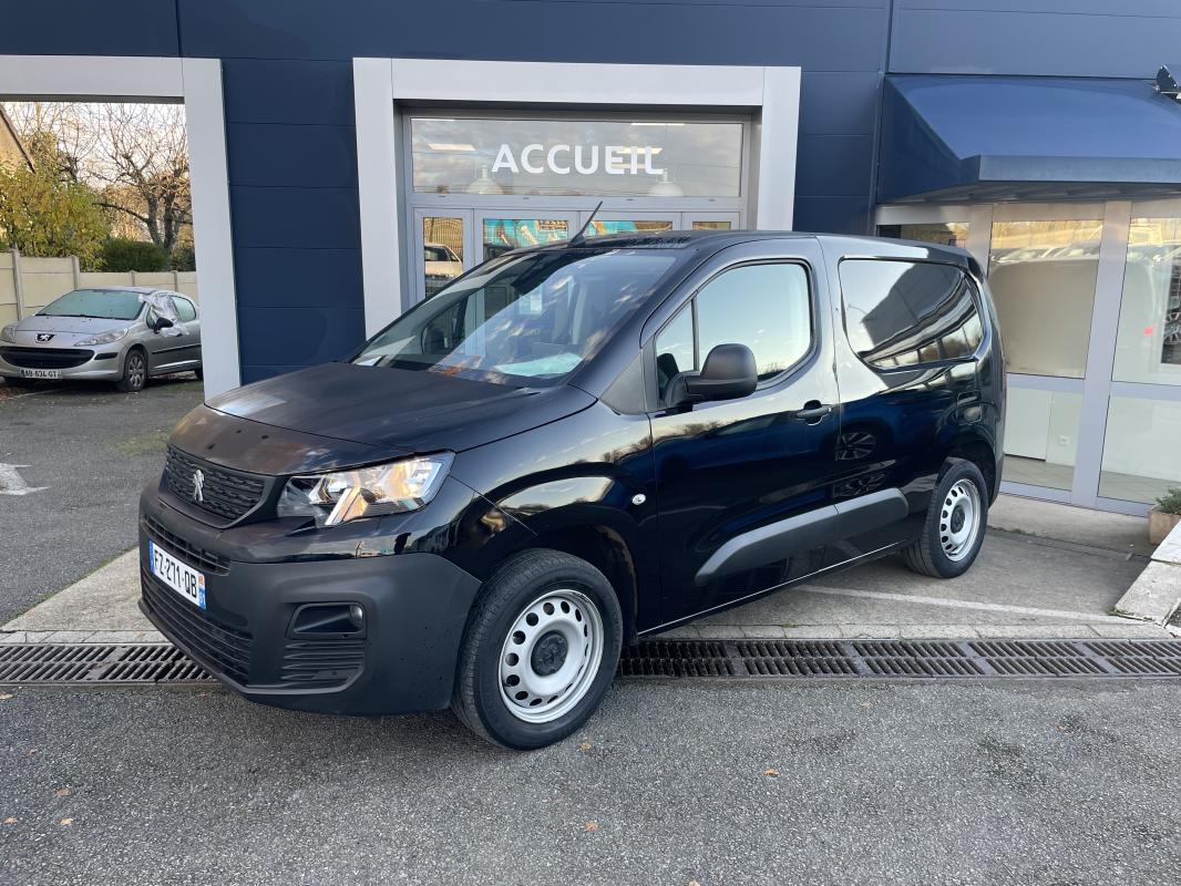 Peugeot Partner 1.2L PURETECH 130 CV EAT 8 ASPHALT - ESSENCE ET BIOETHANOL -ATTELAGE 3 PLACES