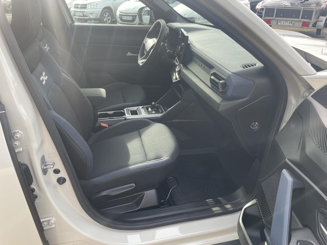 Dacia Duster - HYBRIDE 140 CV + SIEGE CHAUFFANT ET VOLANT - CAMERA MULTIVUES