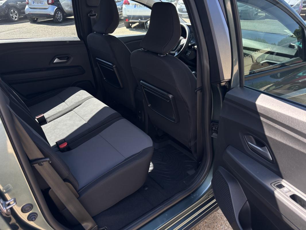 Dacia Jogger - 1.0 TCE 110 CV BVM 6 EXTREME 7 PLACES / MALUS DEJA PAYE