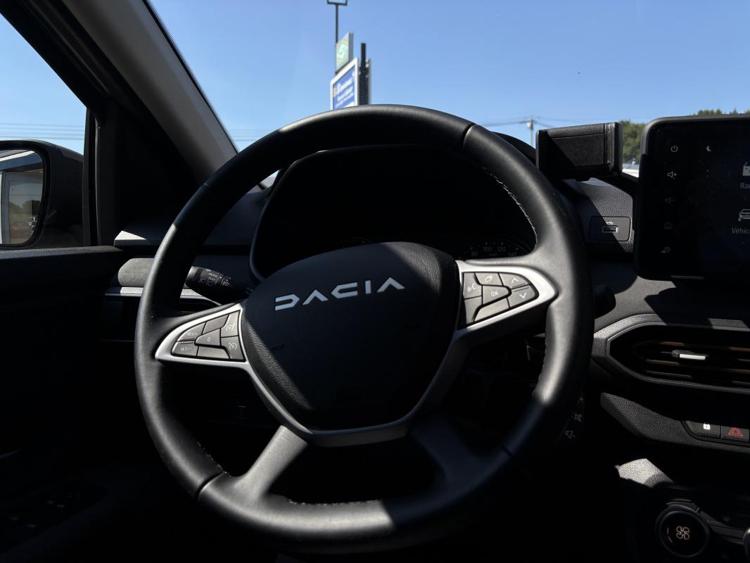 Dacia Jogger - 1.0 TCE 110 CV BVM 6 EXTREME 7 PLACES / MALUS DEJA PAYE