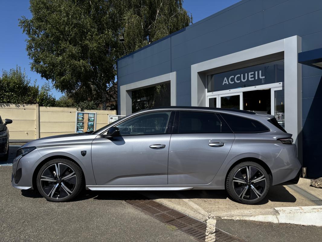 Peugeot 308 SW - 1.5 BHDI 130CV GT EAT8 TOIT OUVRANT