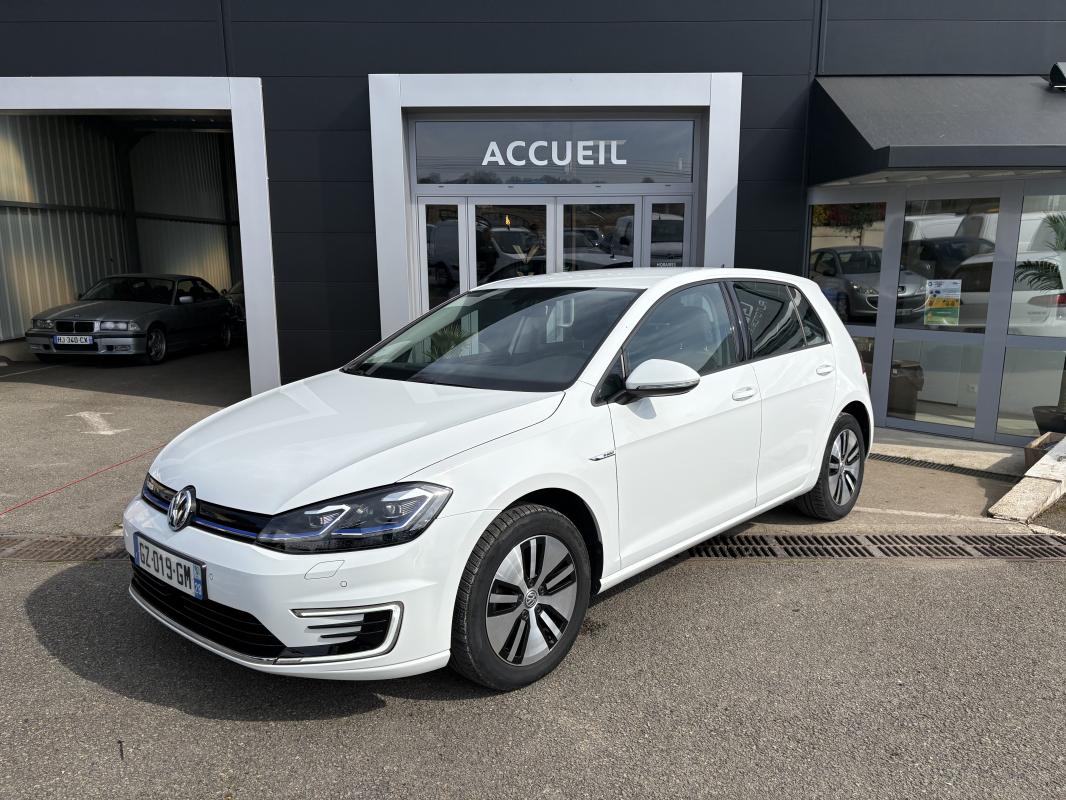 Volkswagen Golf - VII ELECTRIQUE 136CV + SIEGES CHAUFFANTS