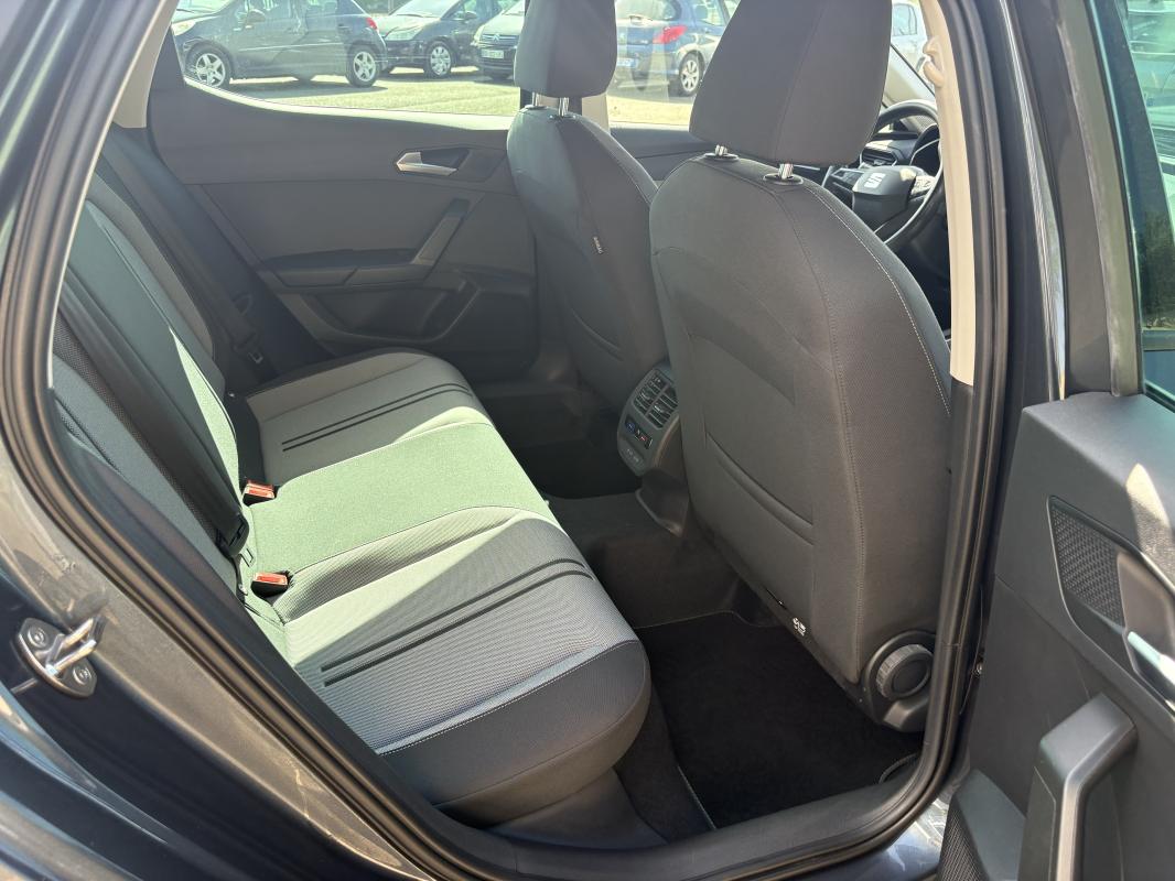 Seat Leon - 1.0L TSI 110 CV URBAN BVM 6 - APPLE CAR PLAY SANS FIL CAMERA -FEUX LED