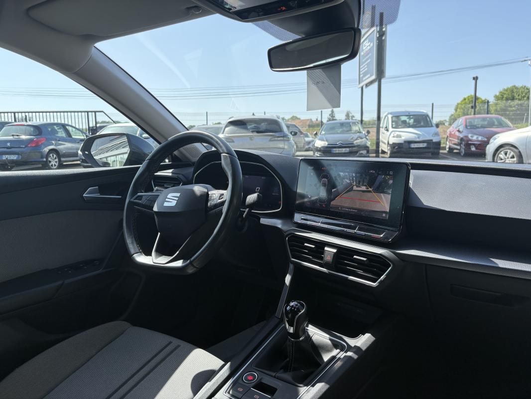 Seat Leon - 1.0L TSI 110 CV URBAN BVM 6 - APPLE CAR PLAY SANS FIL CAMERA -FEUX LED
