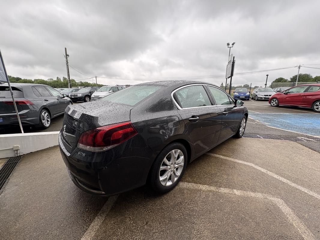 Peugeot 508 - 2.0 HDI 150 CV BVM 6 ALLURE + ATTELAGE DEMONTABLE
