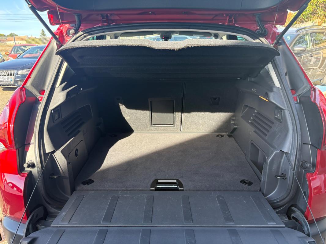 Peugeot 3008 - BUSINESS 1.6 BlueHDi 120ch S&S BVM6