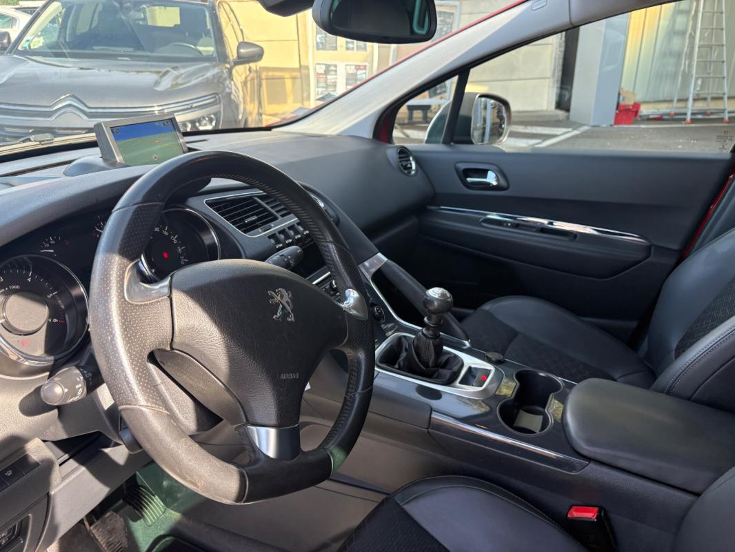 Peugeot 3008 - BUSINESS 1.6 BlueHDi 120ch S&S BVM6