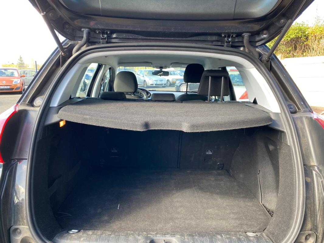 Peugeot 2008 - BlueHDi 100ch S&S BVM6 Active Business
