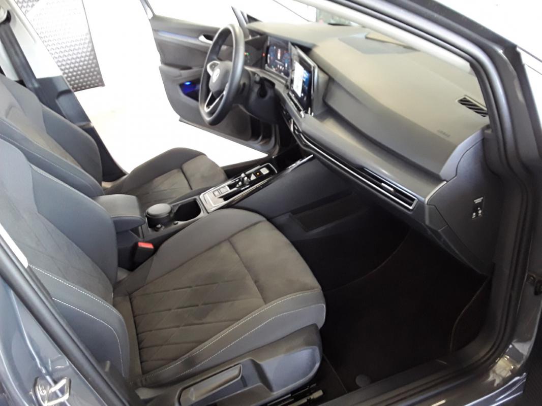 Volkswagen Golf - 2.0 TDI 150 CV R-LINE DSG7