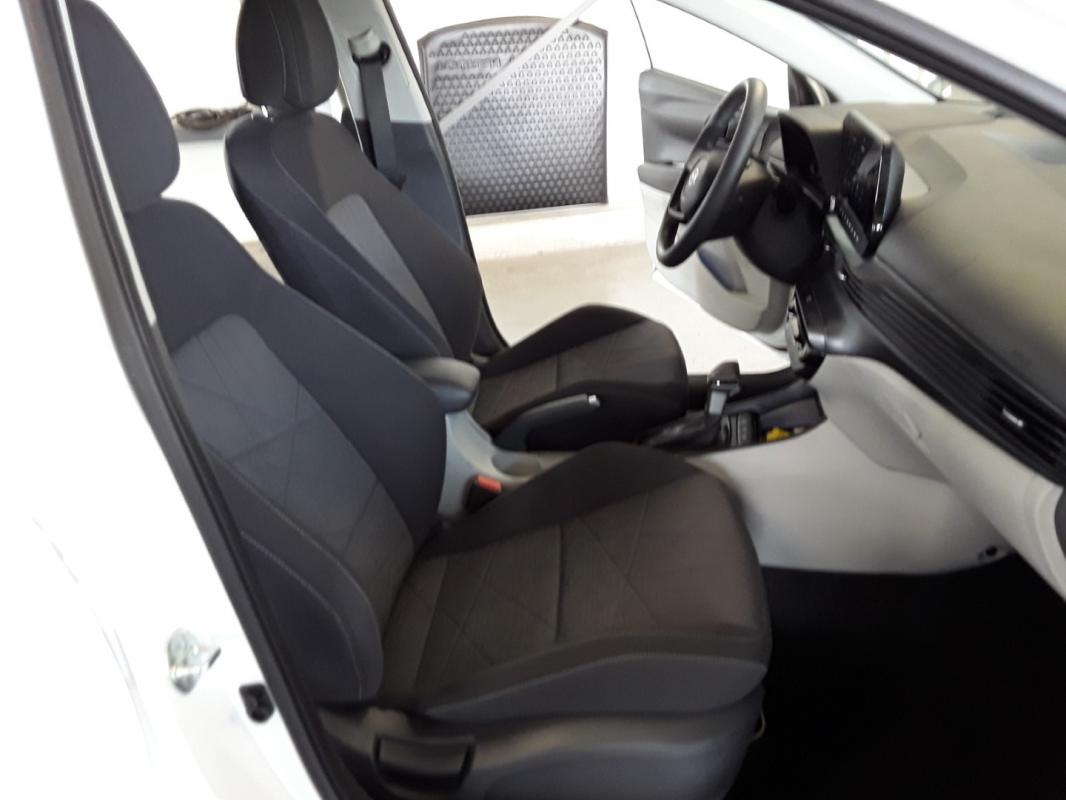 Hyundai Bayon - 1.0 T-GDI 100 CV HYBRID 48 V CREATIVE DCT-7