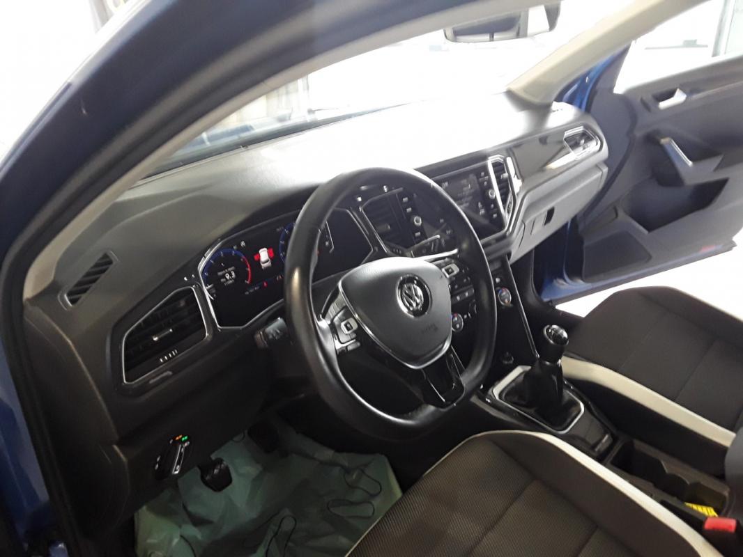 Volkswagen T-Roc - 1.5 TSI 150 CV CARAT BV6