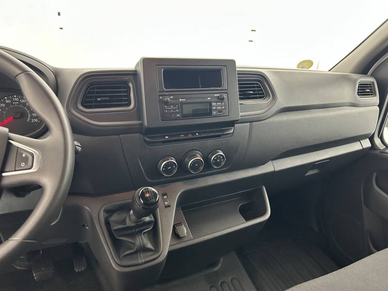 Renault Master - FOURGON FGN TRAC F3500 L2H2 BLUE DCI 135 CONFORT