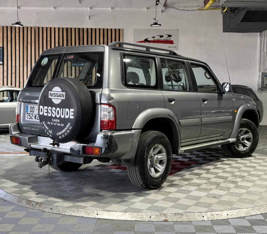 Nissan Patrol - GR 3.0 DI 158ch Elégance 4x4 Y61 BVM5 7pl