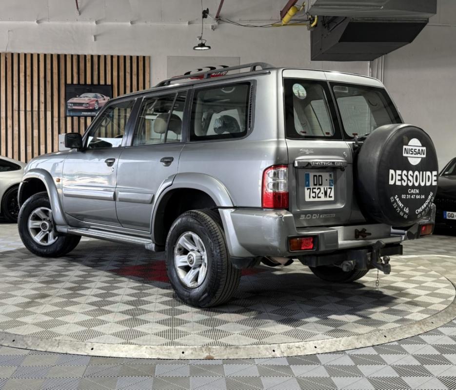 Nissan Patrol - GR 3.0 DI 158ch Elégance 4x4 Y61 BVM5 7pl