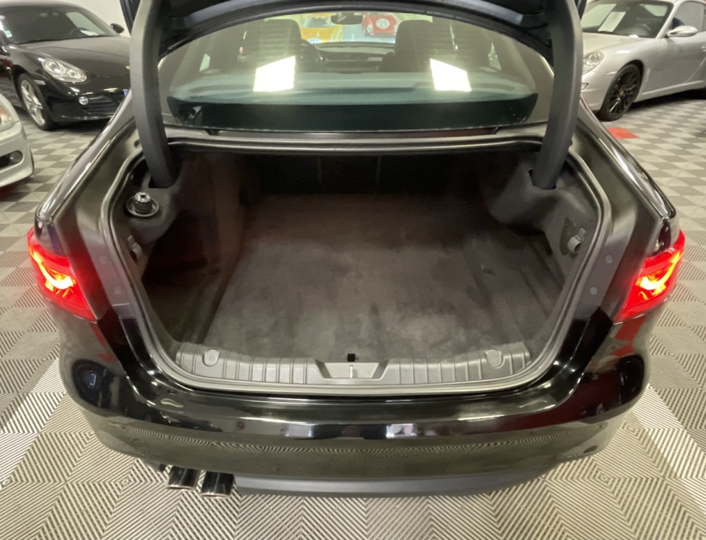 Jaguar XF - 2.0 D 180ch Business R-Sport BVA