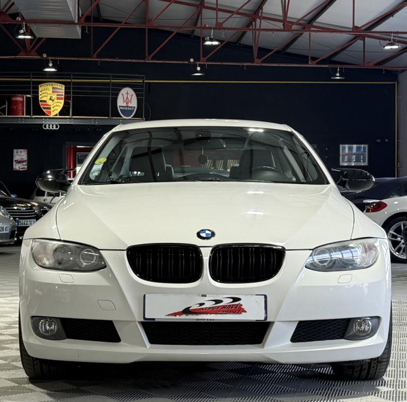 BMW Série 3 - Coupé 320d 177ch Luxe BVM6 (E92)