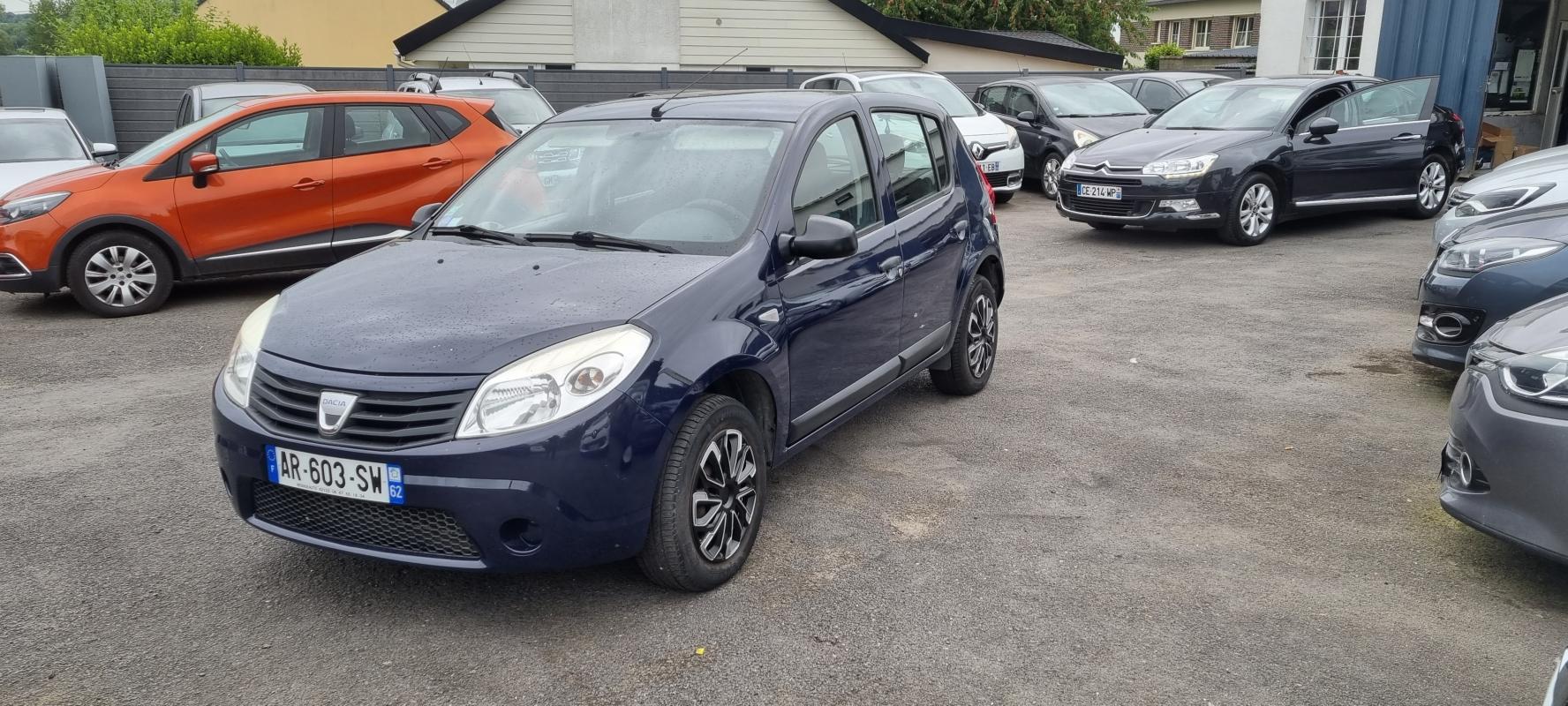 DACIA SANDERO - 1.4 MPI 75 GPL AMBIANCE (2010)