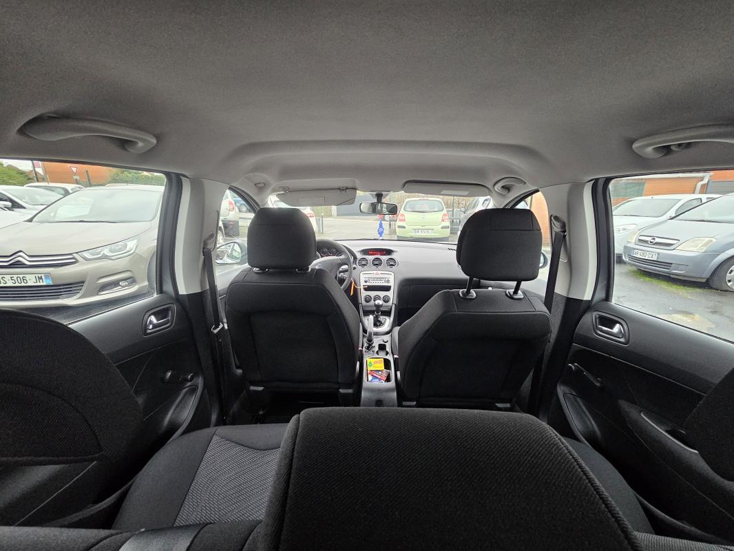 Peugeot 308 - I (T7) PHASE 1 5P