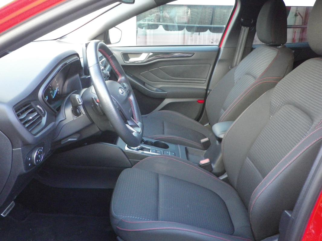 Ford Focus - IV 1.0 ECOBOOST 125 BVA8 ST-LINE 5P