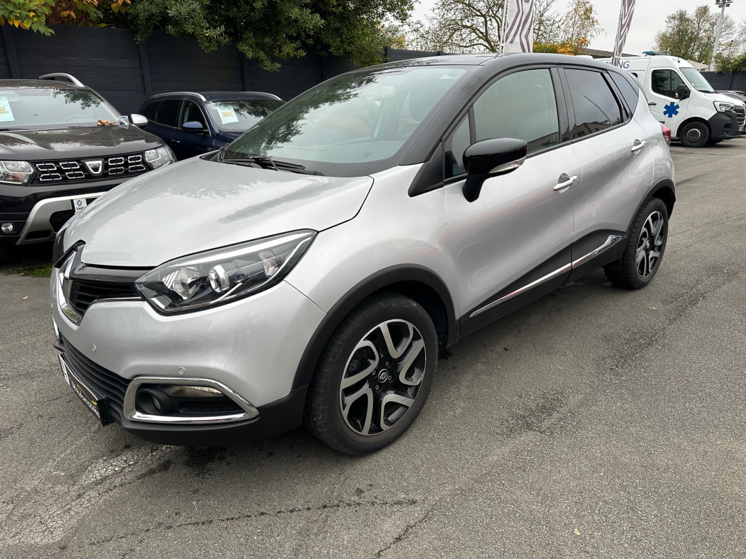 RENAULT CAPTUR - INTENS TCE 90 (2017)