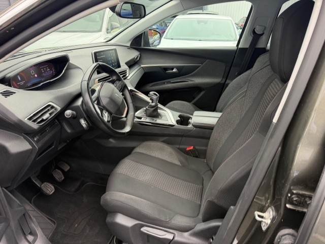 Peugeot 3008 - II 1.5 BLUEHDI 130 S&S Active Business