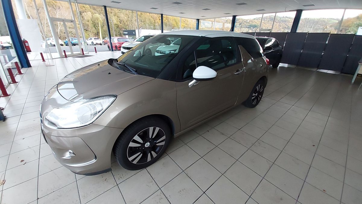 CITROËN DS3 - VTI 120 SO CHIC BVA (2011)