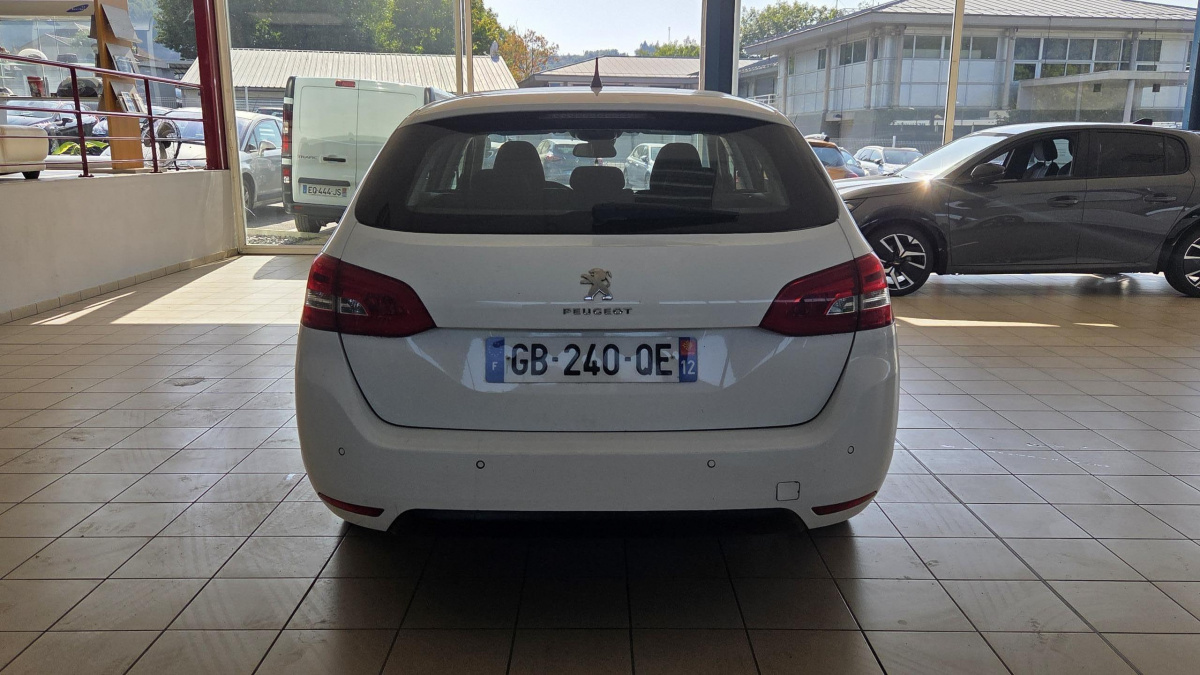 Peugeot 308 - II BlueHDi 130 EAT8 S&amp;S ACTIVE BUSINESS
