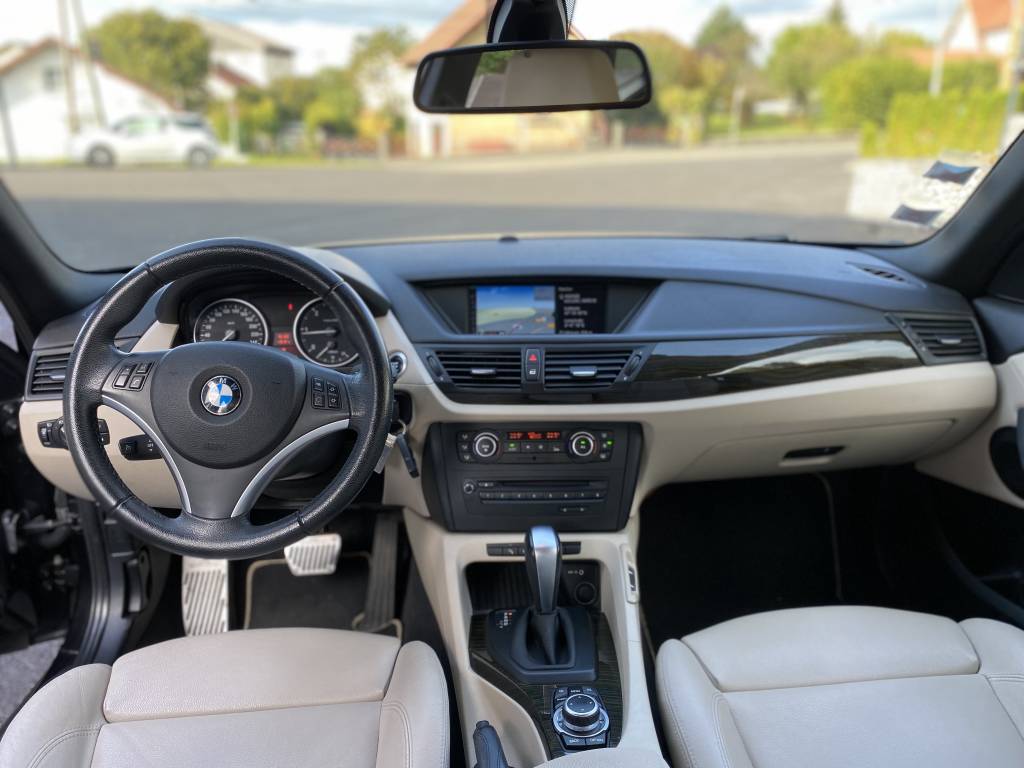 BMW X1 - xDrive20d Luxe